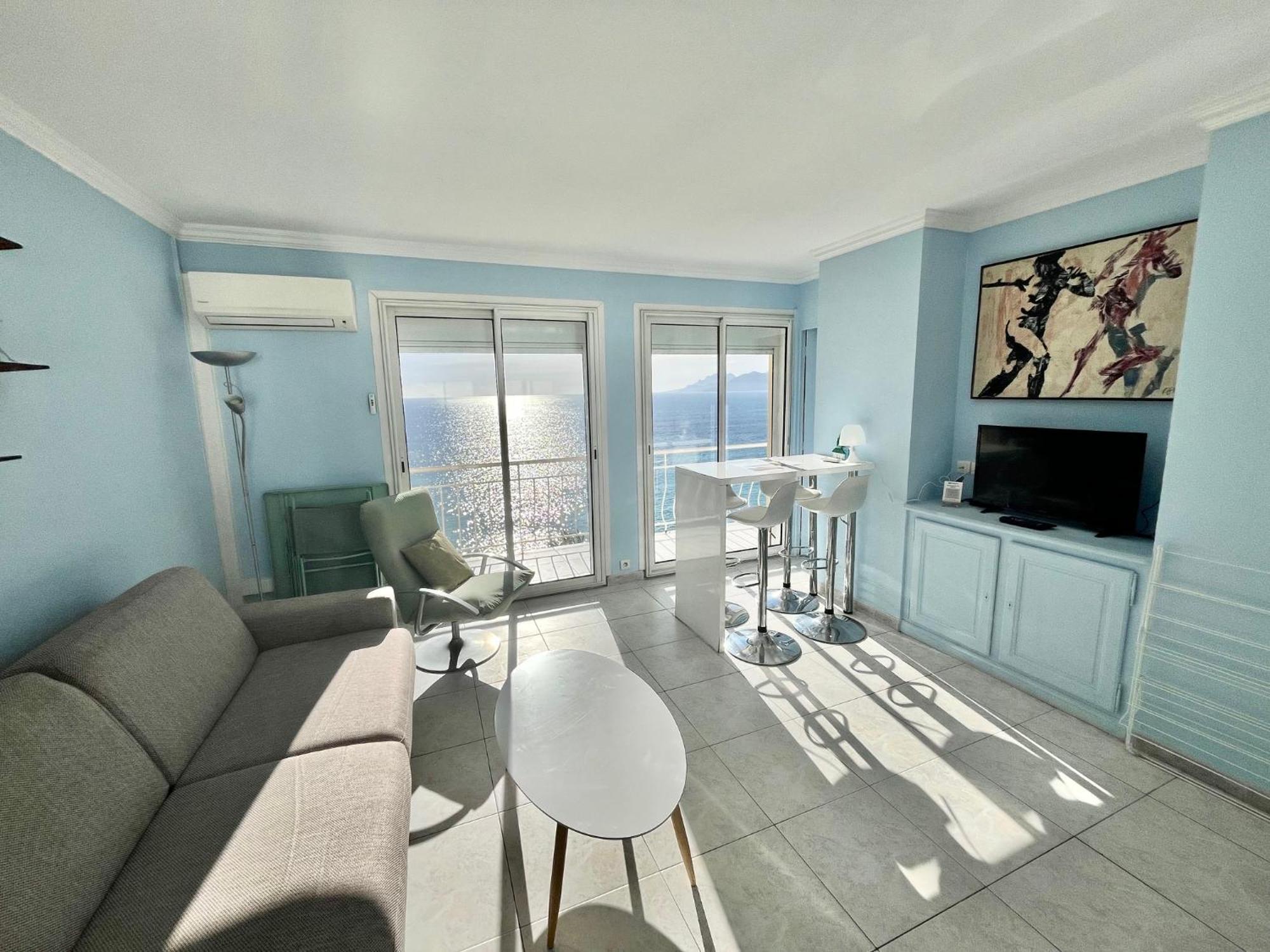 Louise Appartement, By Welcome To Кан Екстериор снимка